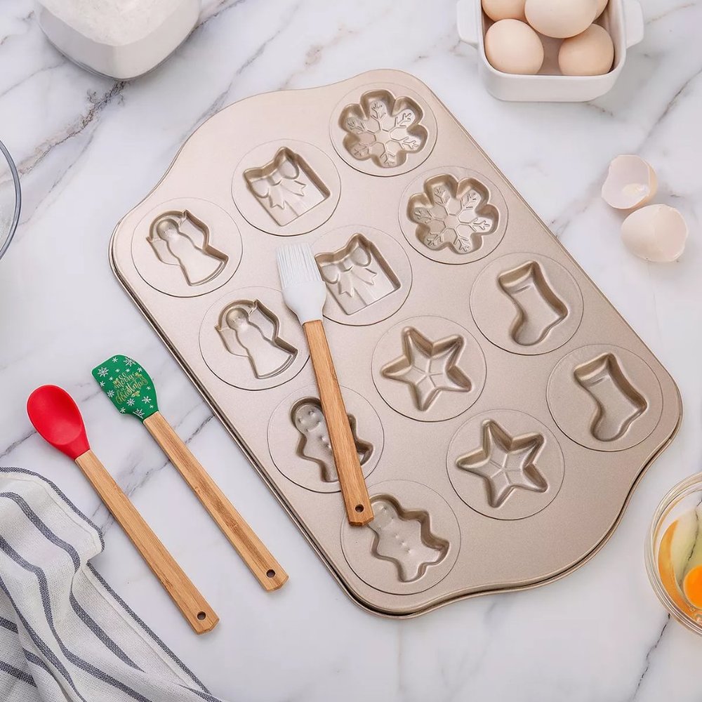NEW ENCHANTE 4-Pieces Holiday Christmas Baking set